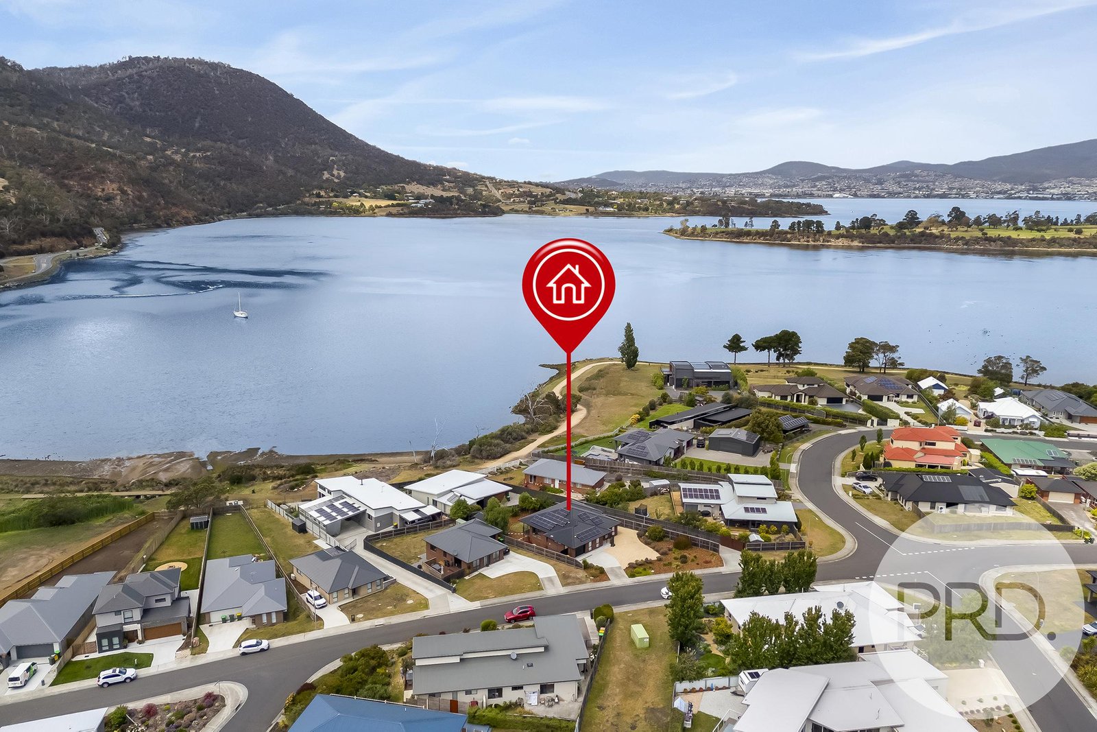 15 Eaves Court OLD BEACH 1