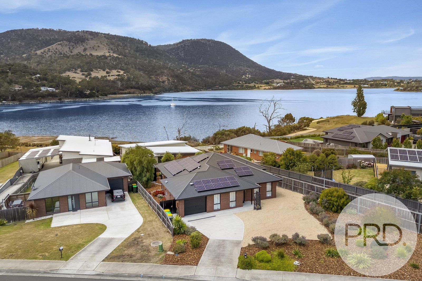 15 Eaves Court OLD BEACH 2