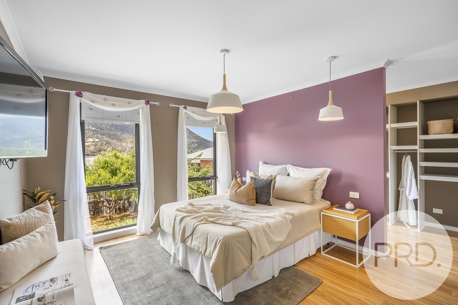 15 Eaves Court OLD BEACH 22