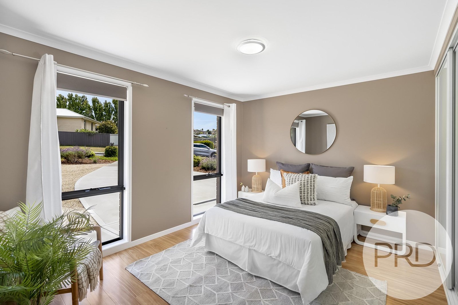 15 Eaves Court OLD BEACH 29