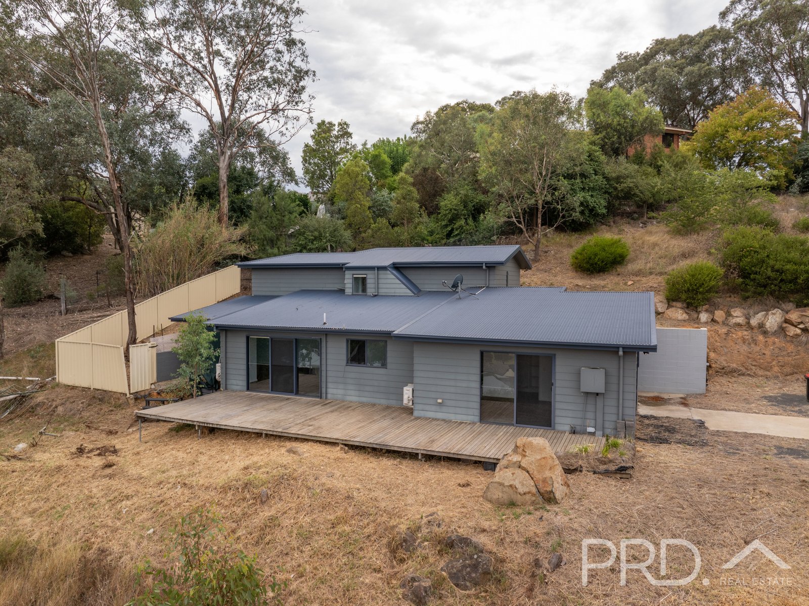 15 Eberlin Place TUMUT 2