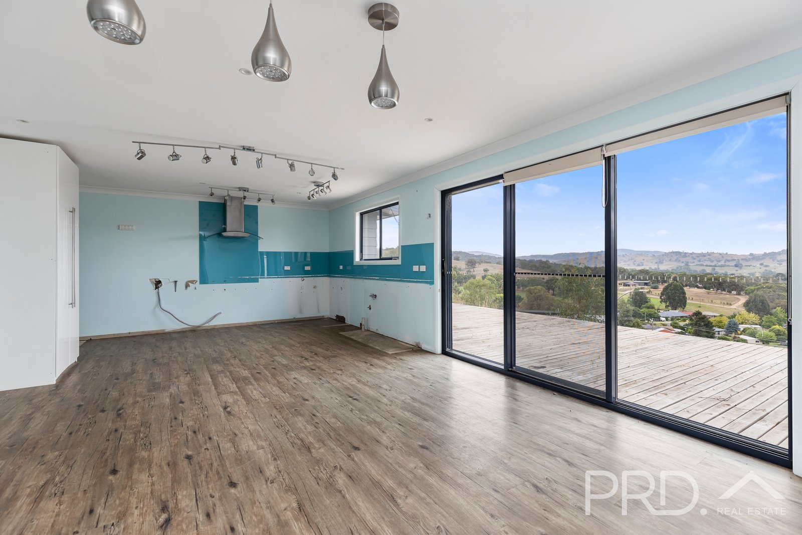 15 Eberlin Place TUMUT 4
