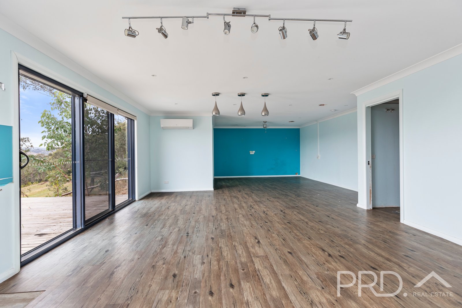 15 Eberlin Place TUMUT 6