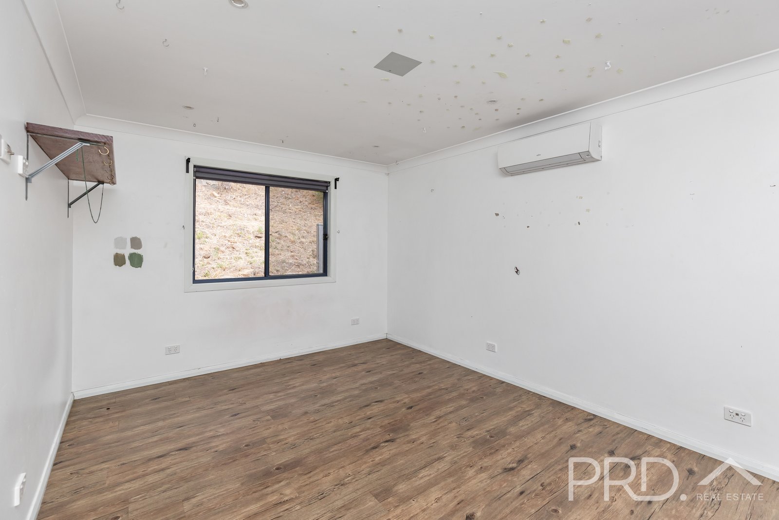 15 Eberlin Place TUMUT 12