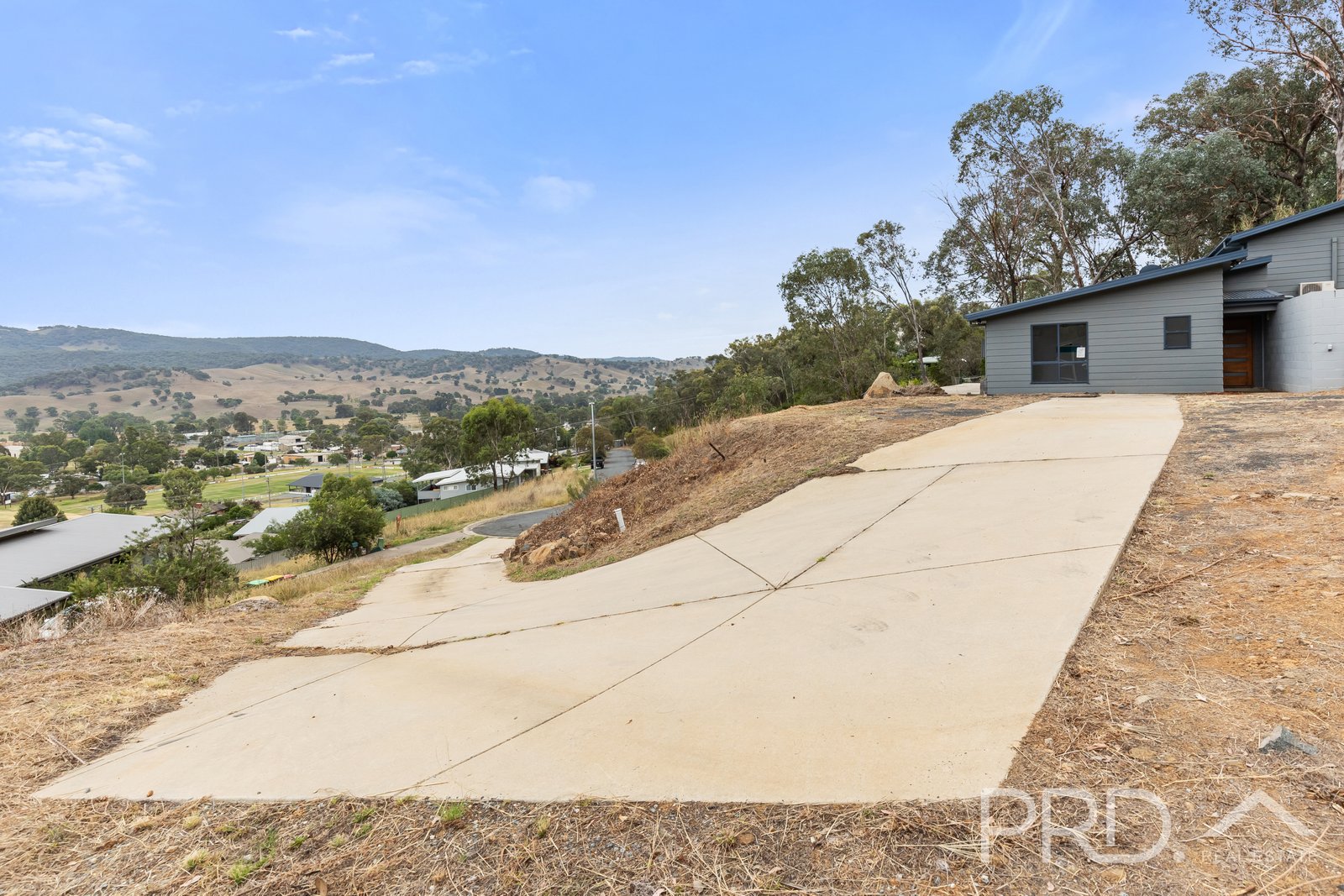 15 Eberlin Place TUMUT 17
