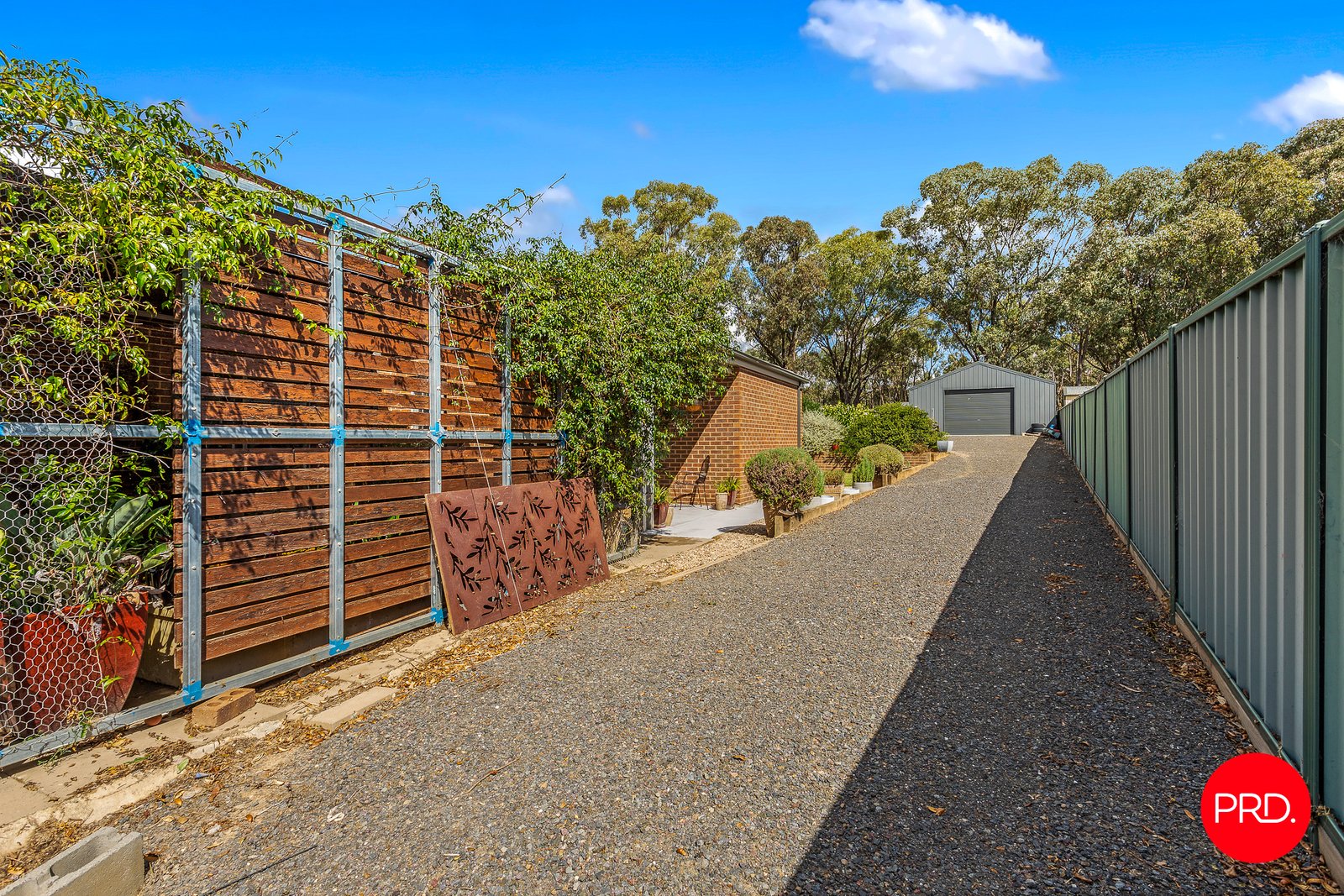 15 Edmarna Way MAIDEN GULLY 25