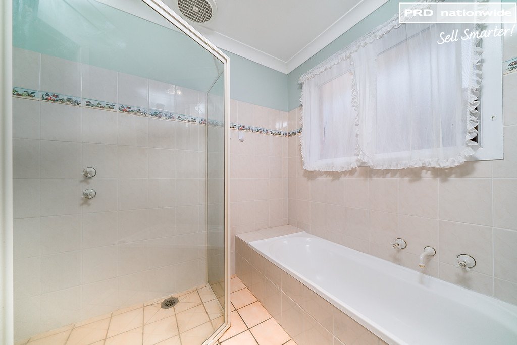 15 Elanora Place GLENFIELD PARK 12