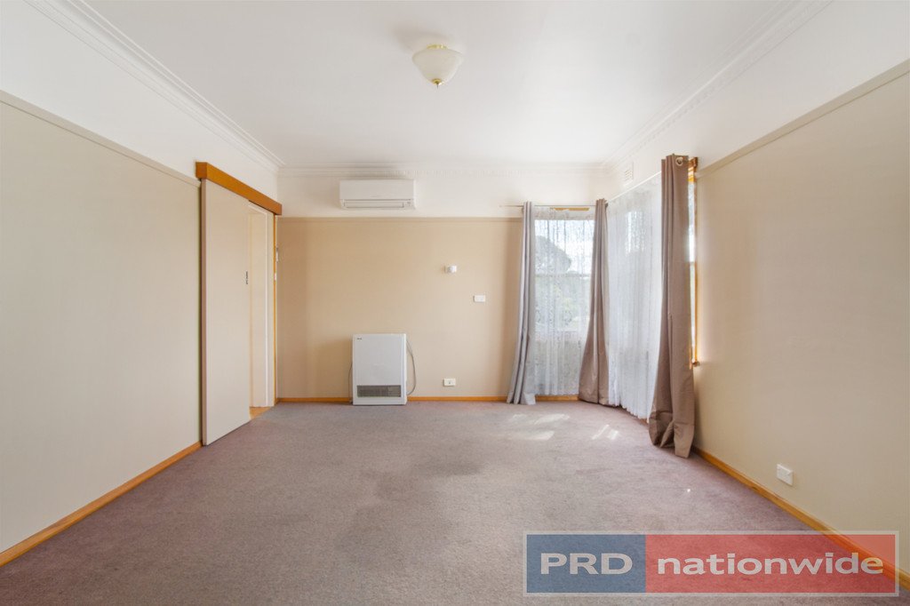 15 Elizabeth Road CRESWICK 4