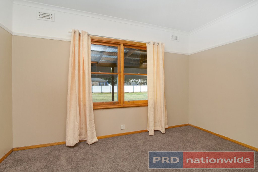 15 Elizabeth Road CRESWICK 8