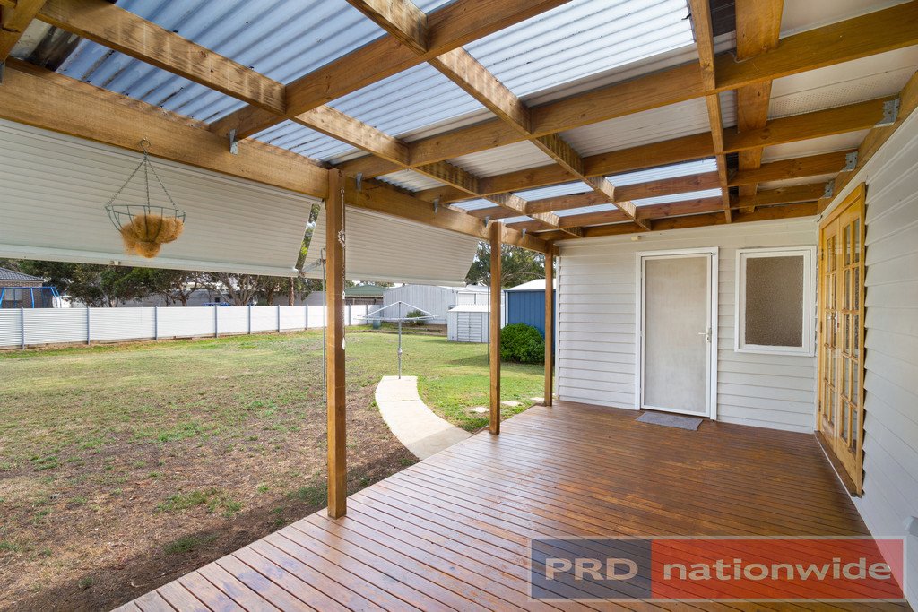 15 Elizabeth Road CRESWICK 10