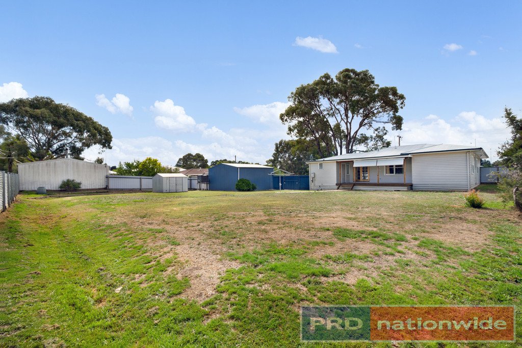 15 Elizabeth Road CRESWICK 11