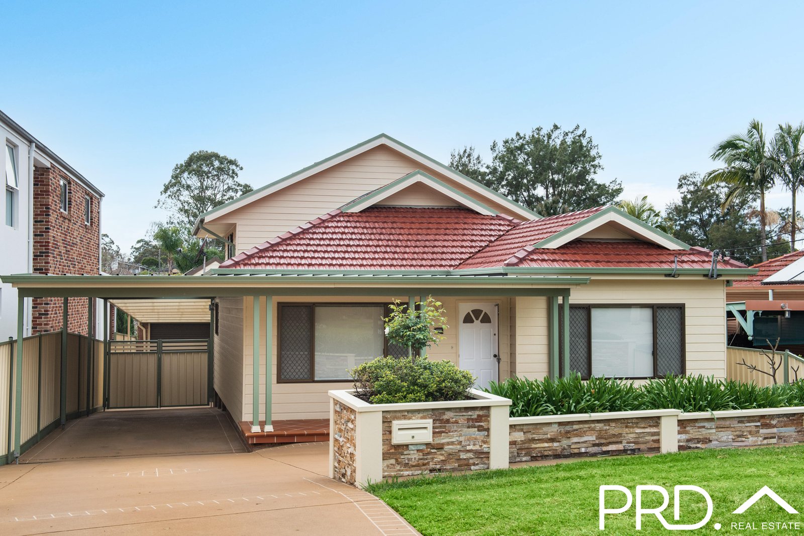 15 Ellen Street PANANIA 1