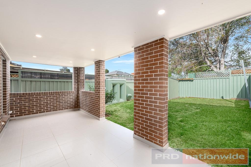 15 Enright Street EAST HILLS 5