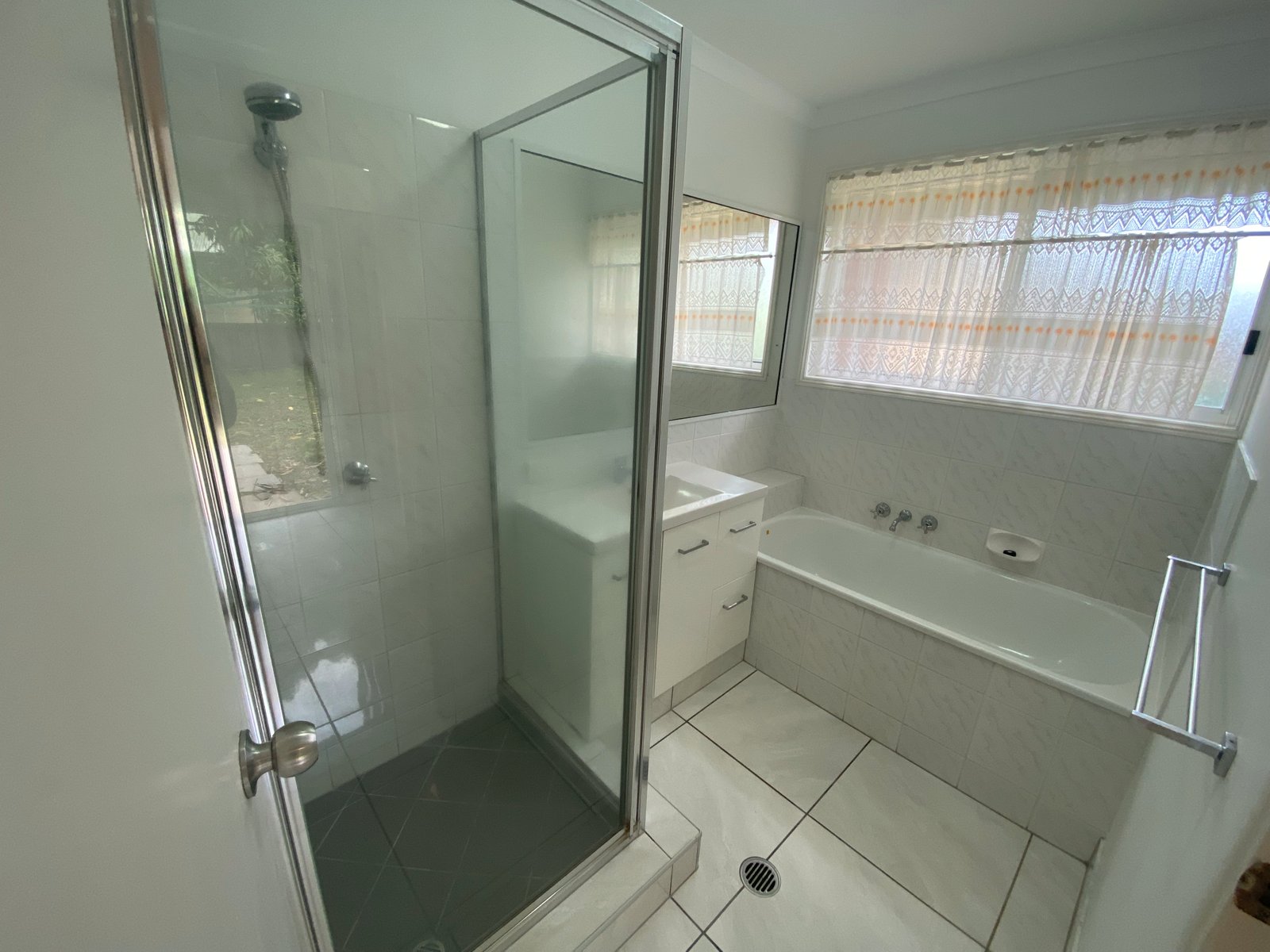 15 Erromango Dr  JUBILEE POCKET 4