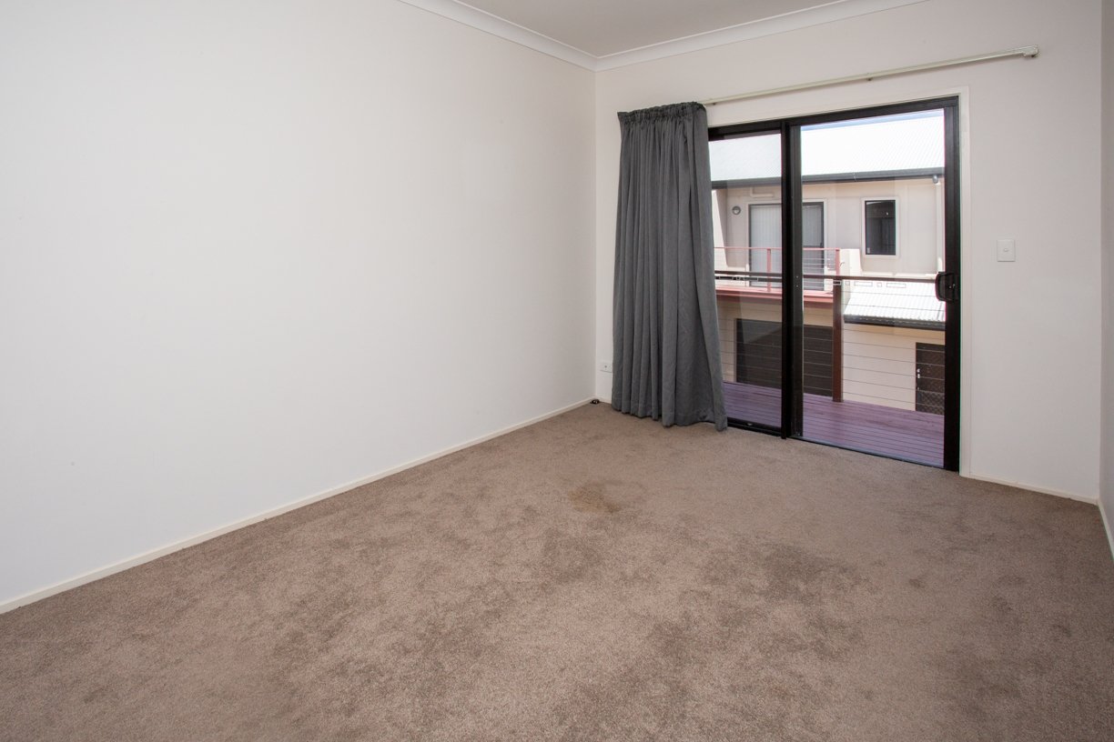 1/5 Erromango Drive JUBILEE POCKET 9