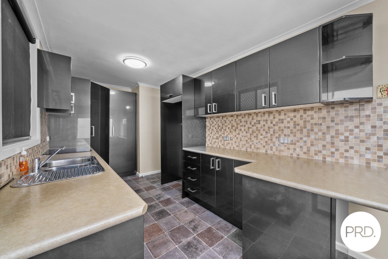 15 Esdaile Street CLAREMONT 6