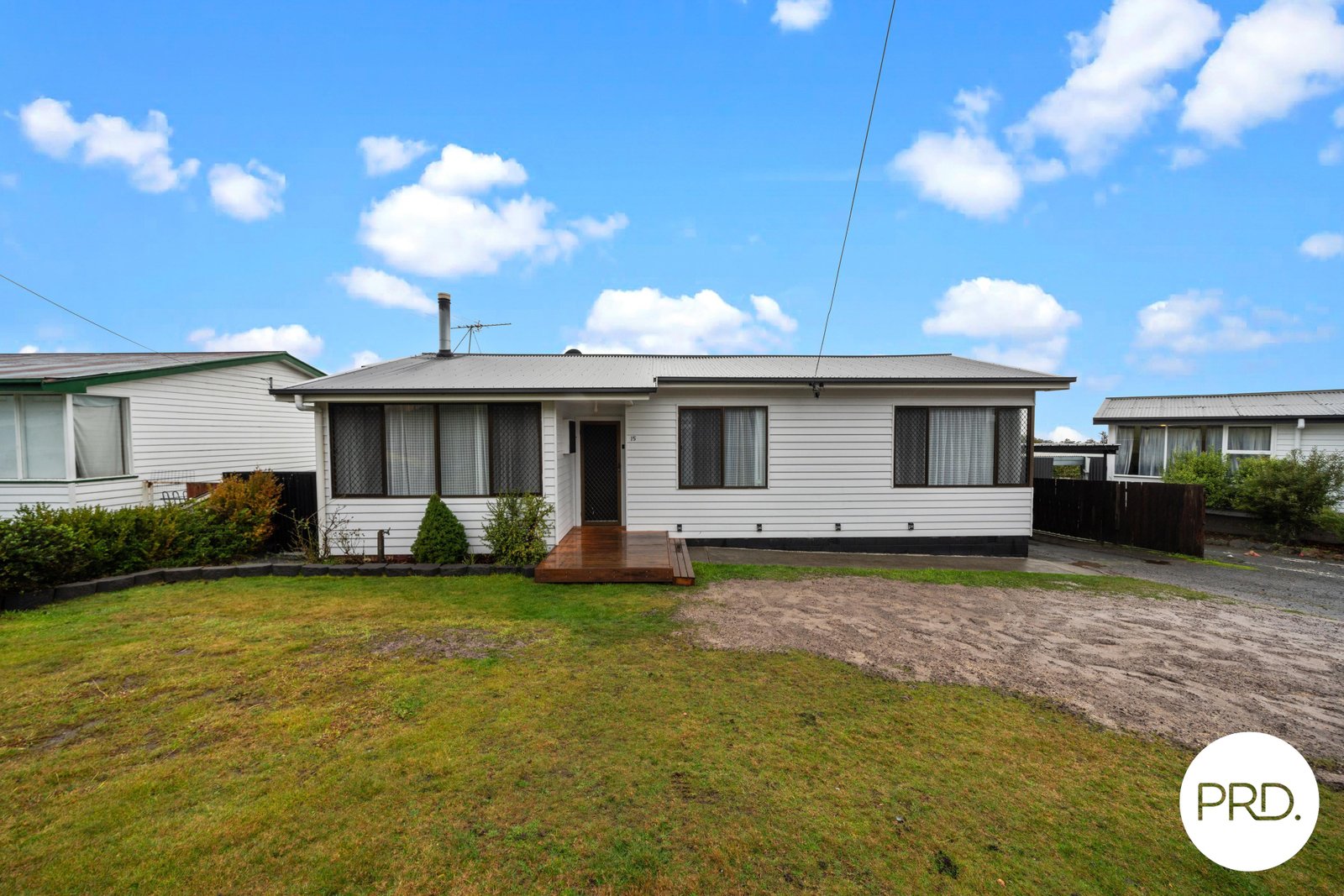 15 Esdaile Street CLAREMONT 18