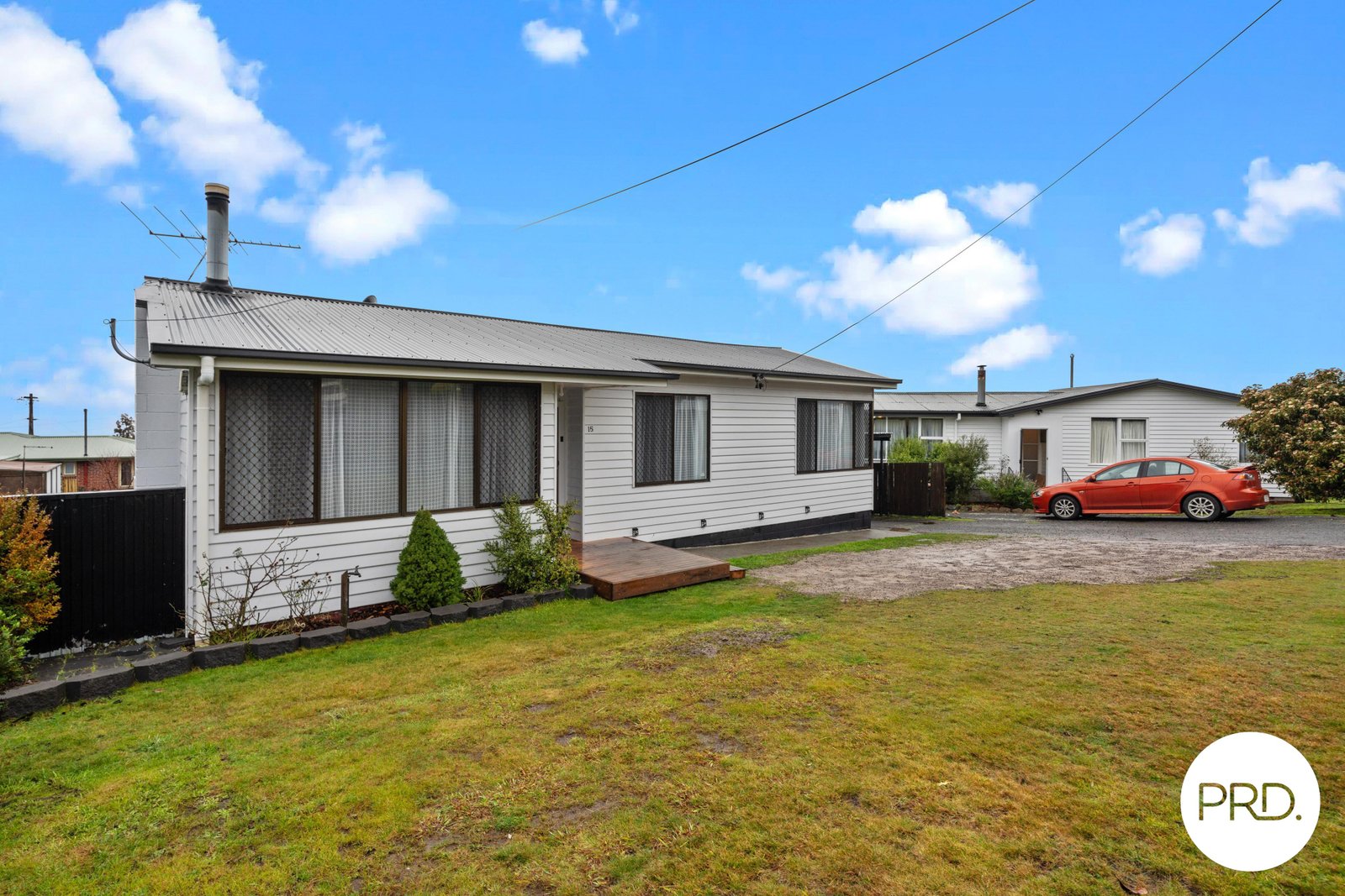 15 Esdaile Street CLAREMONT 19