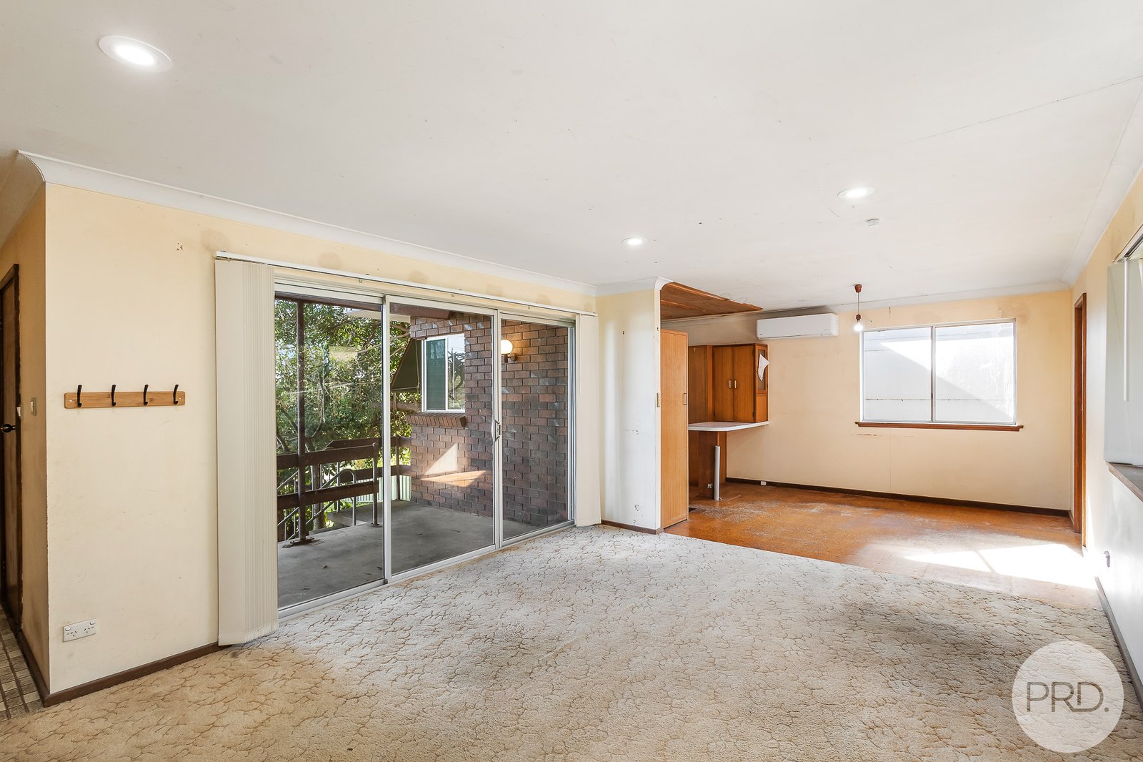 15 Essendene Road SHOAL BAY 6