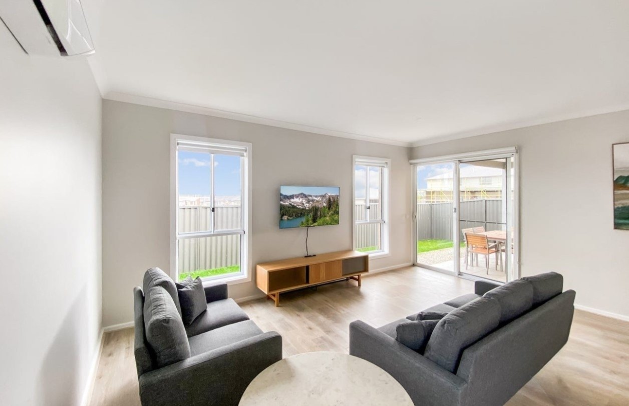Gallery: 1/5 Eyckens Road