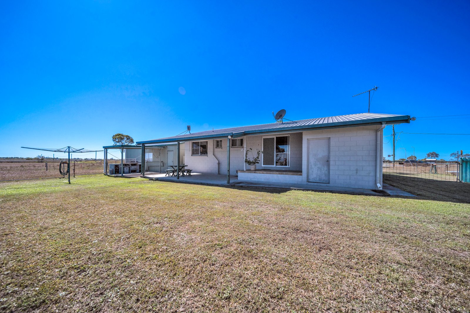 15 Eyles Road BOWEN 18