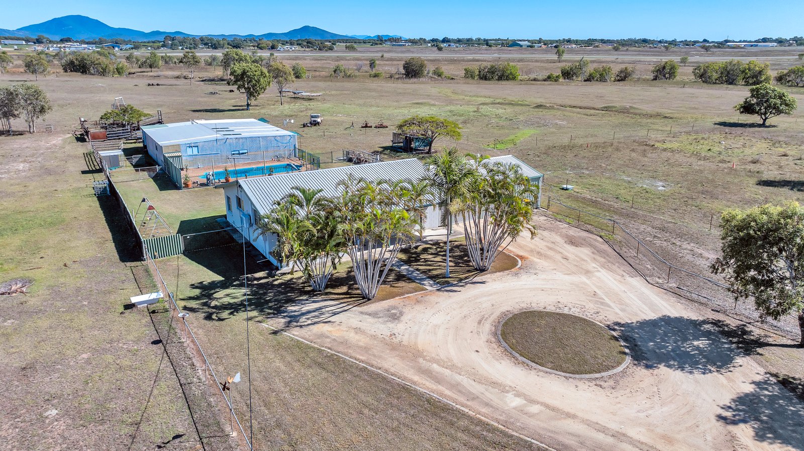 15 Eyles Road BOWEN 25