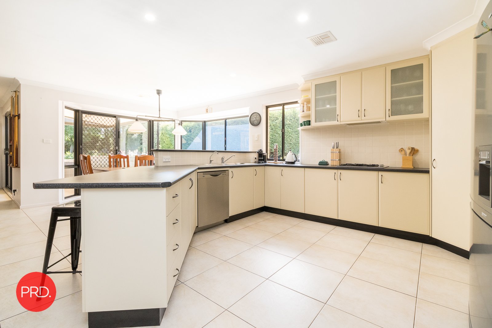 15 Eyre Street BUNGENDORE 10