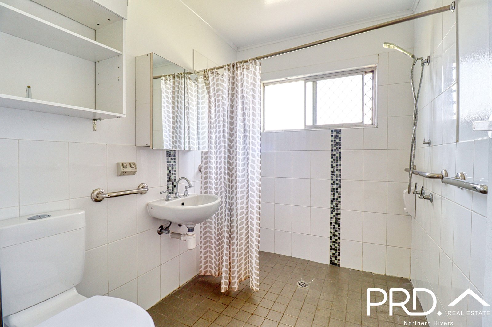 15 Fergusson Street CASINO 11