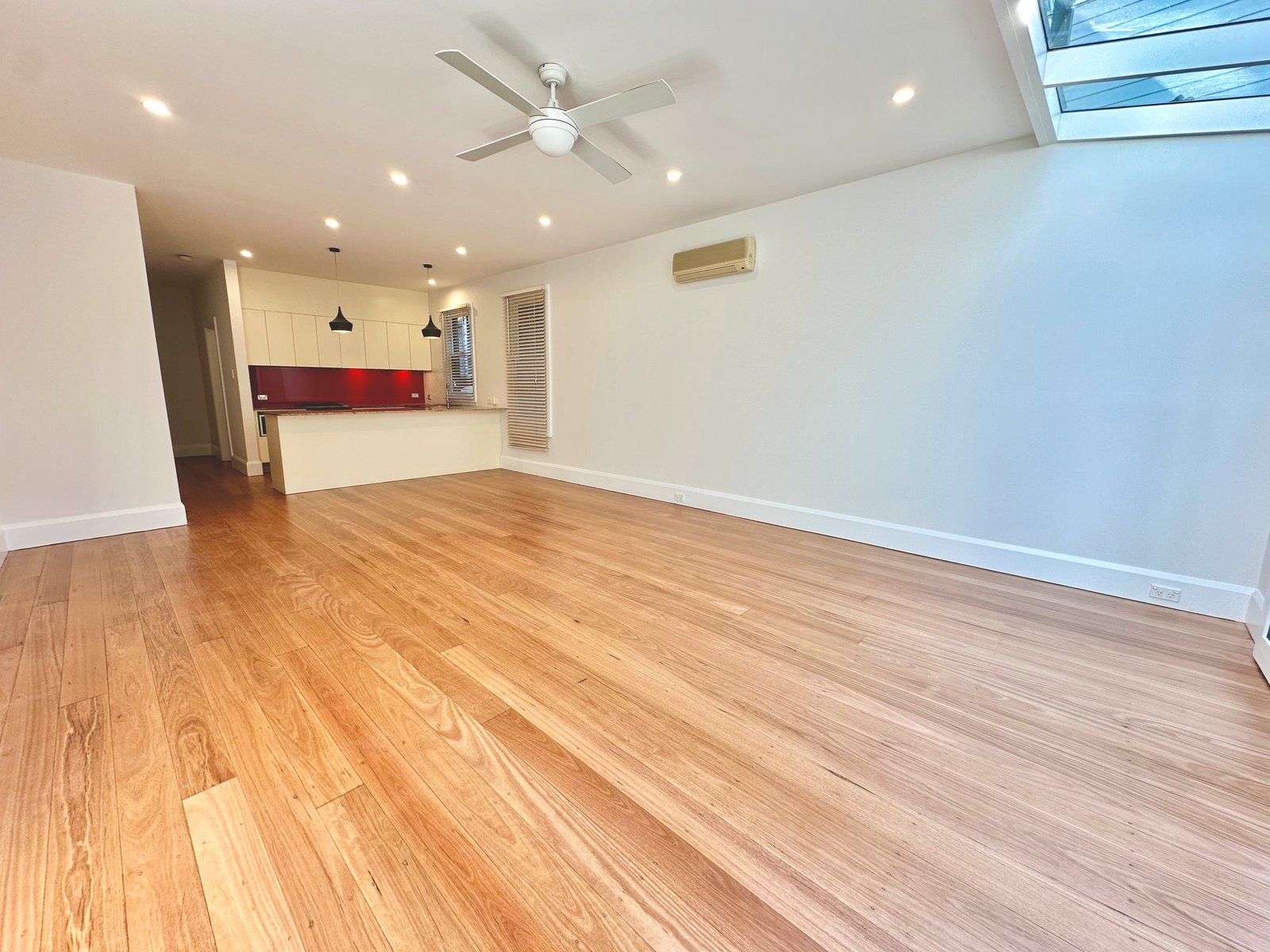 15 Figtree Avenue RANDWICK 9