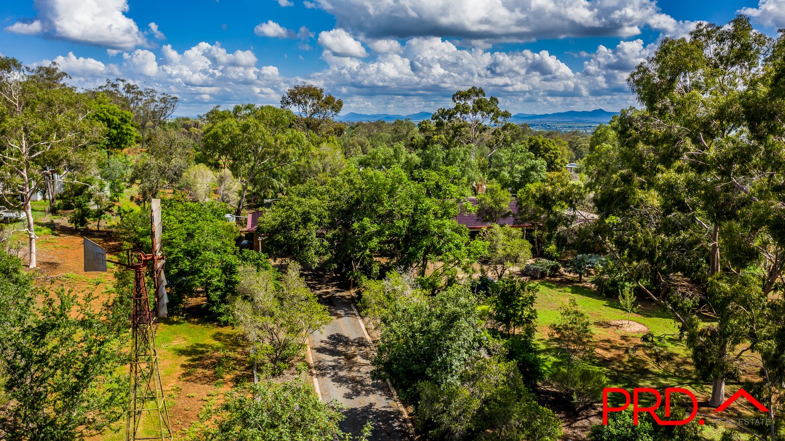 15 Fiona Drive TAMWORTH 29