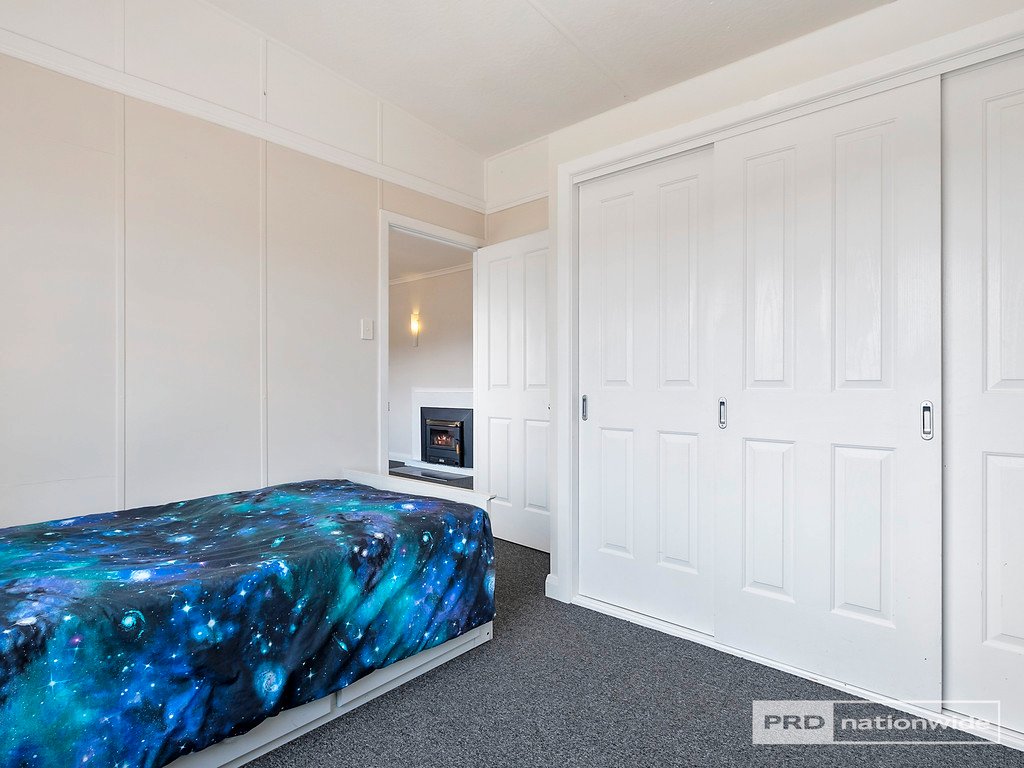 15 First Avenue MIDWAY POINT 12