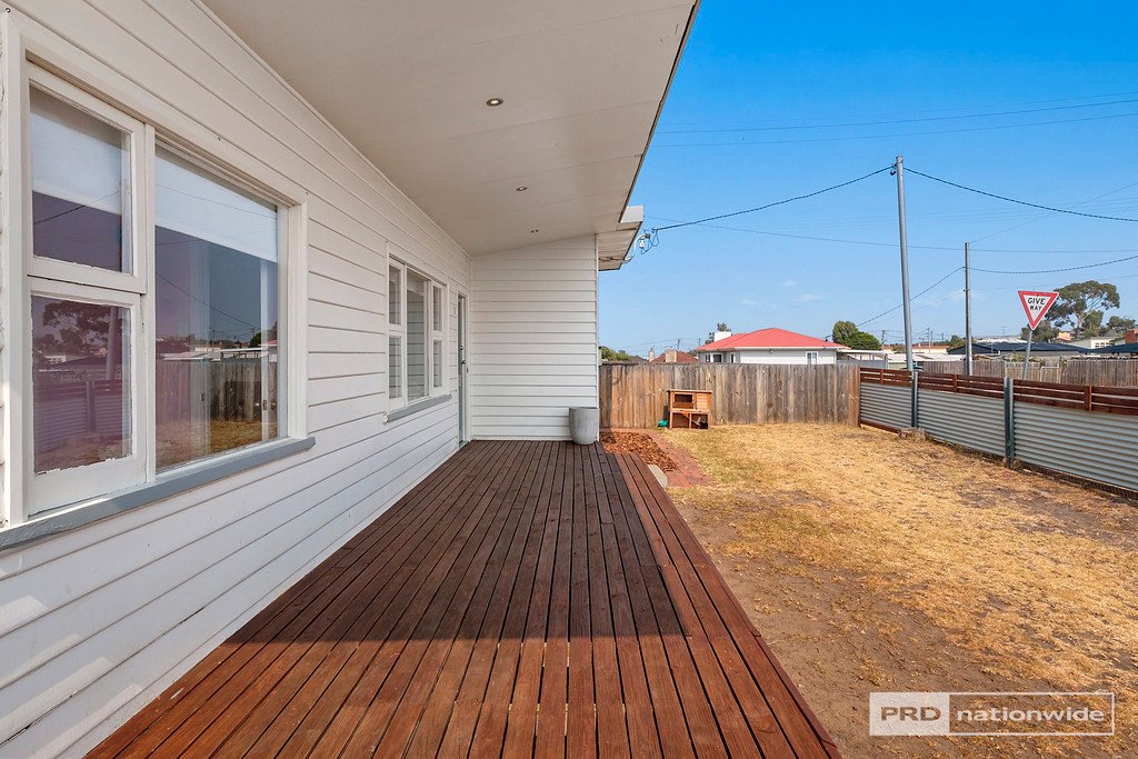 15 First Avenue MIDWAY POINT 25