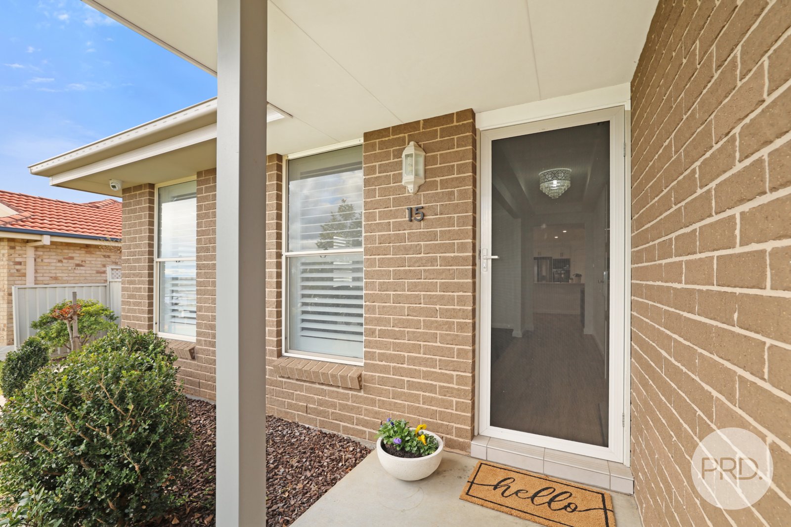 15 Fishermans Place TAMWORTH 4