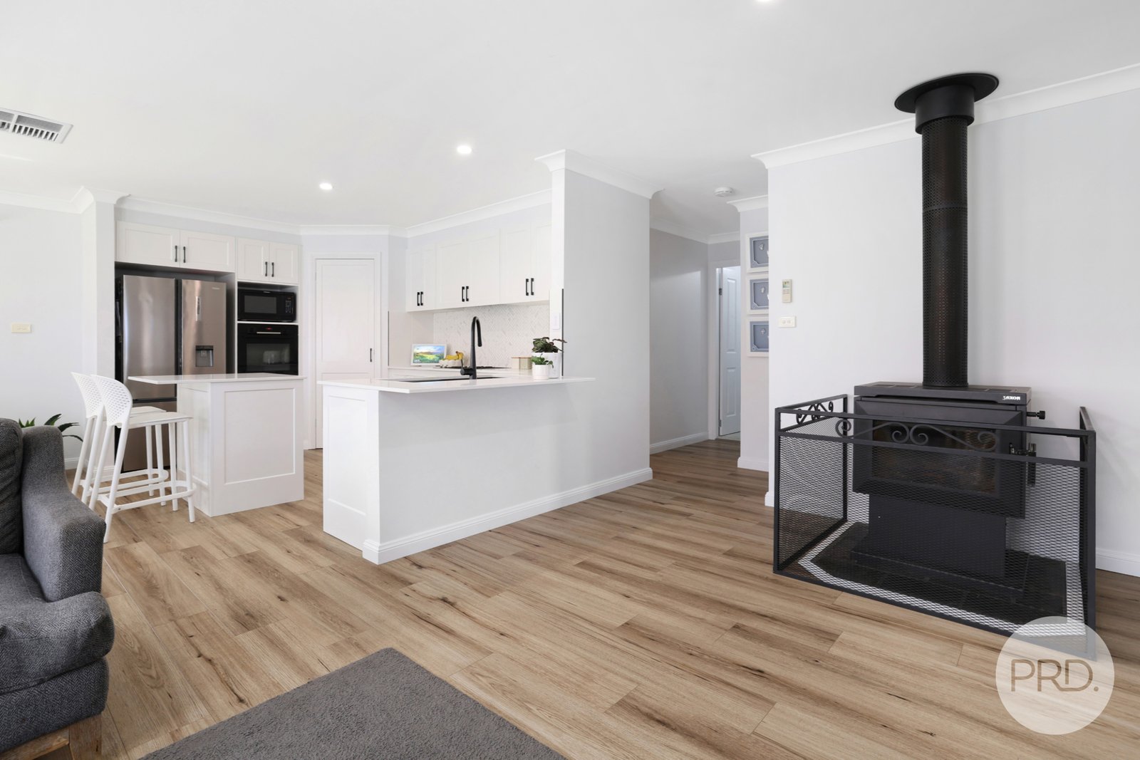 15 Fishermans Place TAMWORTH 11