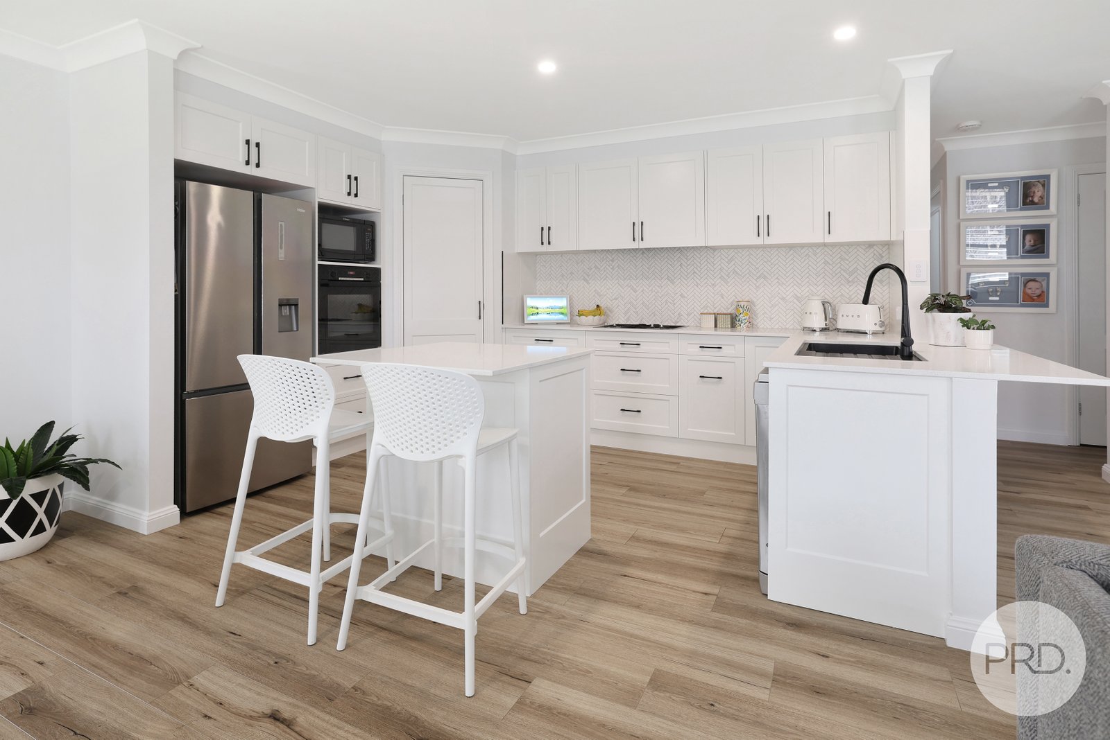 15 Fishermans Place TAMWORTH 13