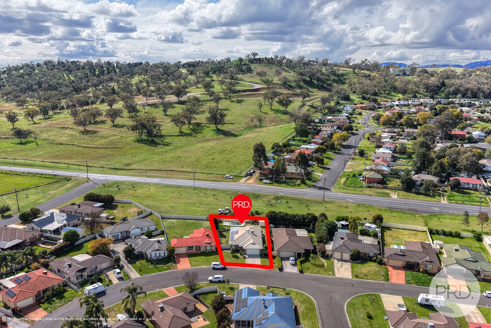 15 Fishermans Place TAMWORTH 34