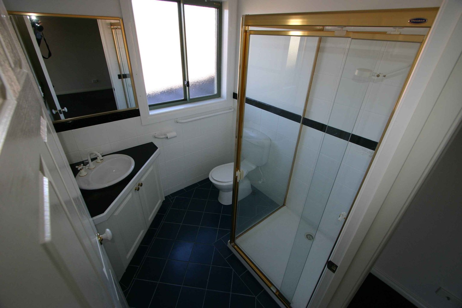 15 Fore Street LAKE WENDOUREE 10