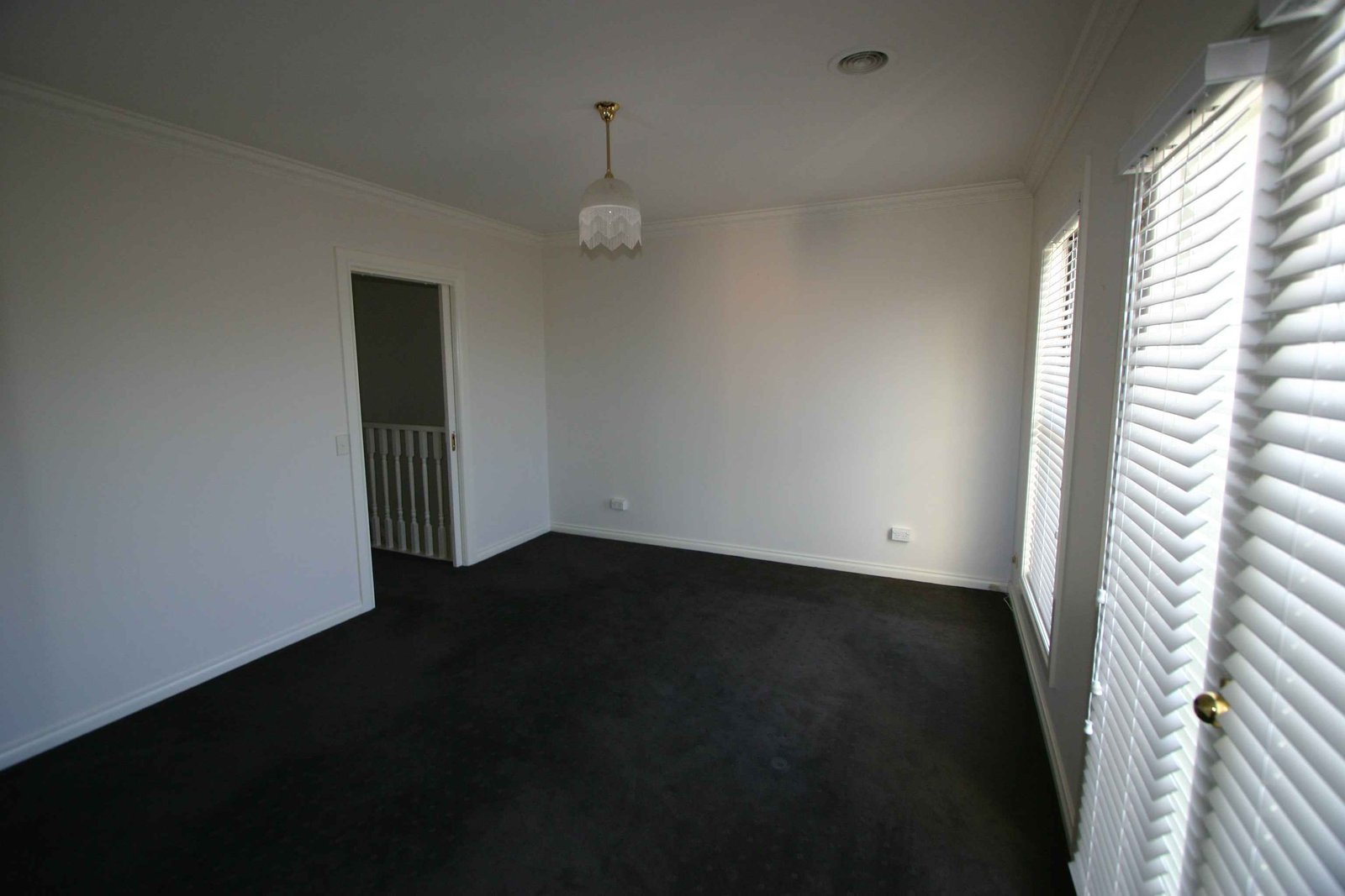 15 Fore Street LAKE WENDOUREE 11