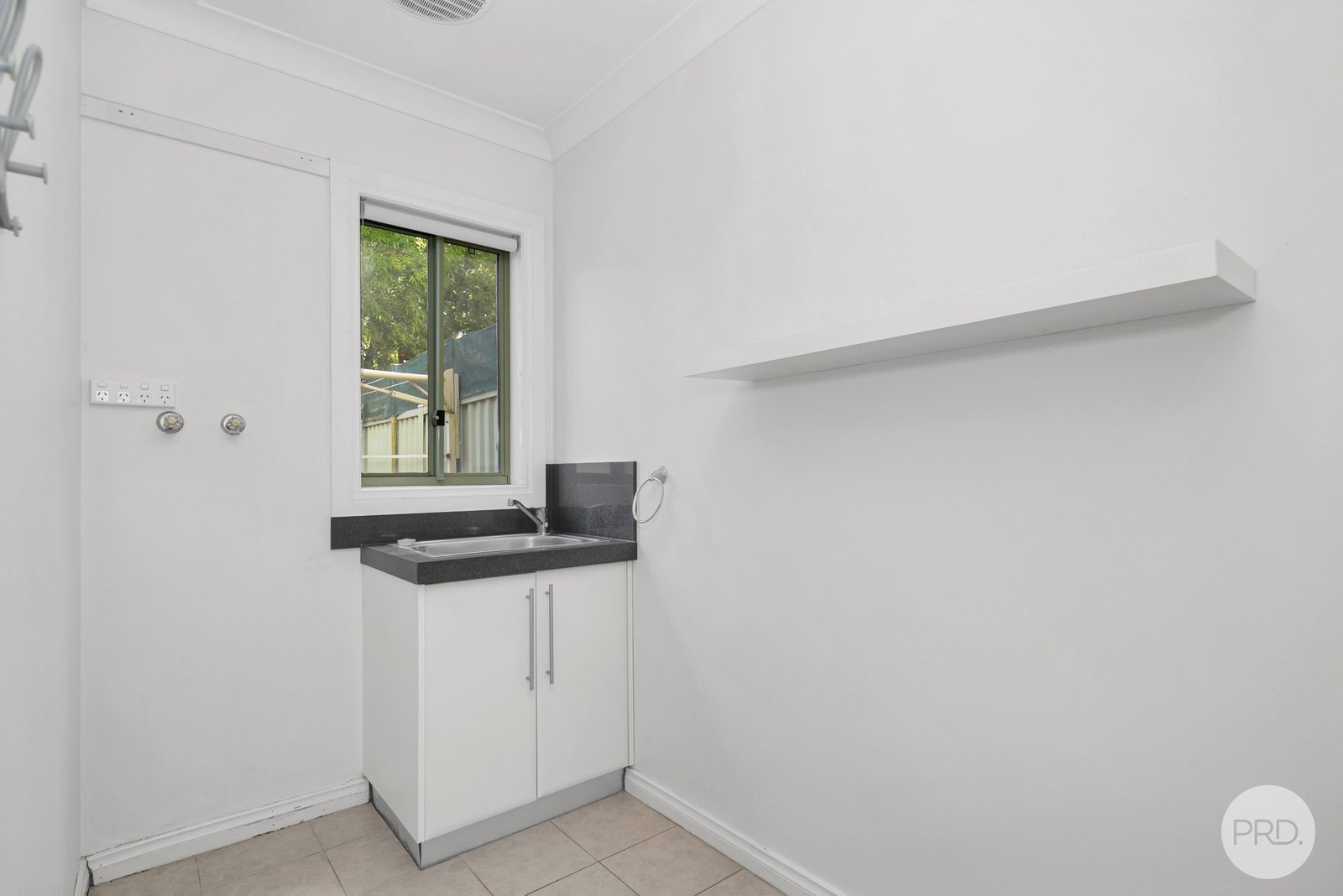15 Fore Street LAKE WENDOUREE 10