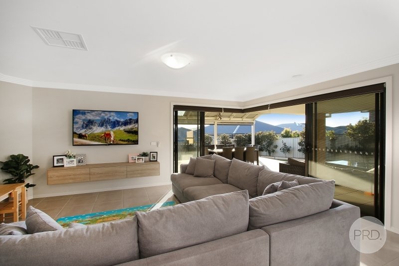 15 Forest Drive THURGOONA 7