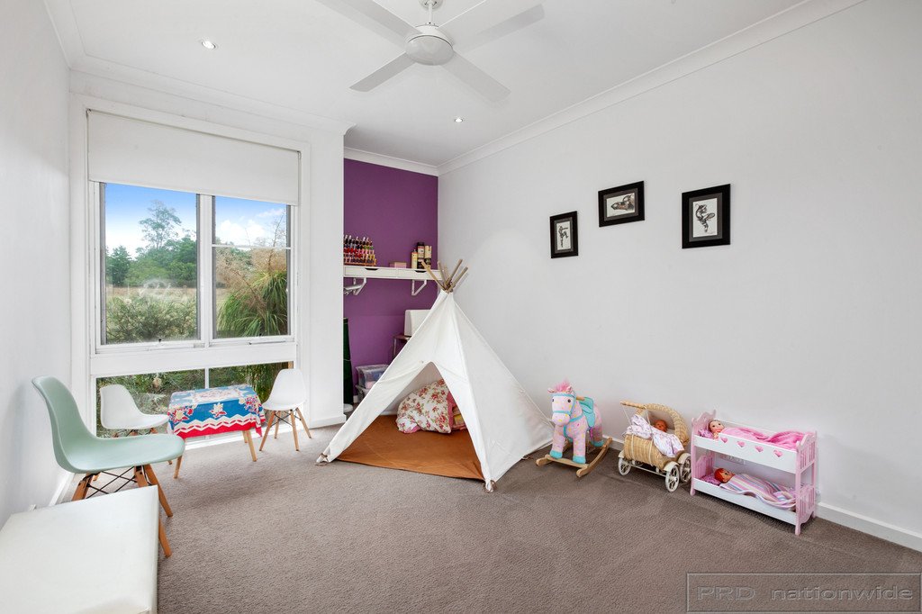 15 Forsythe Parade BLACK HILL 19