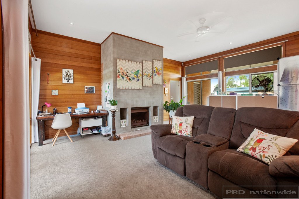 15 Forsythe Parade BLACK HILL 21