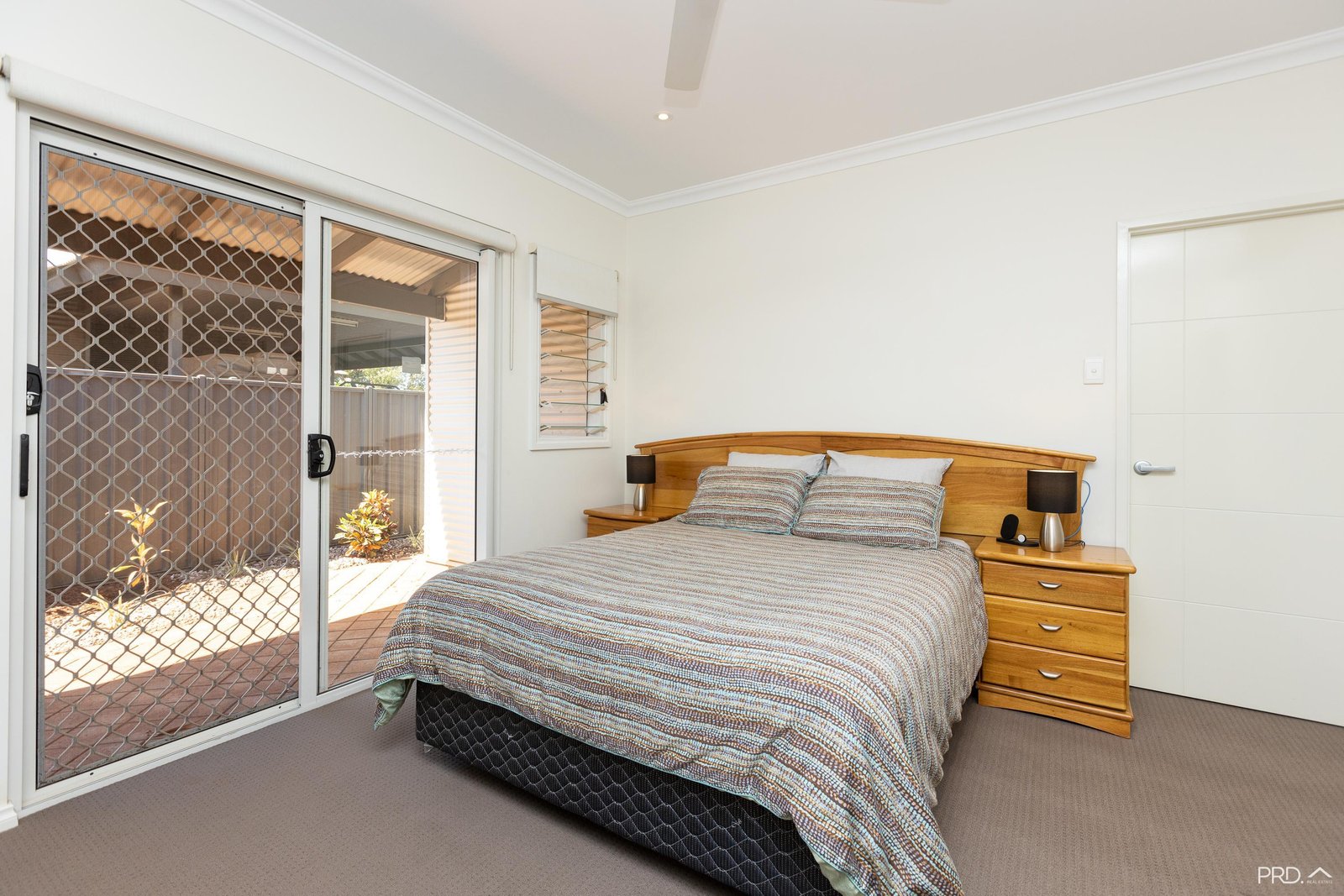 15 Foy Way BILINGURR 15