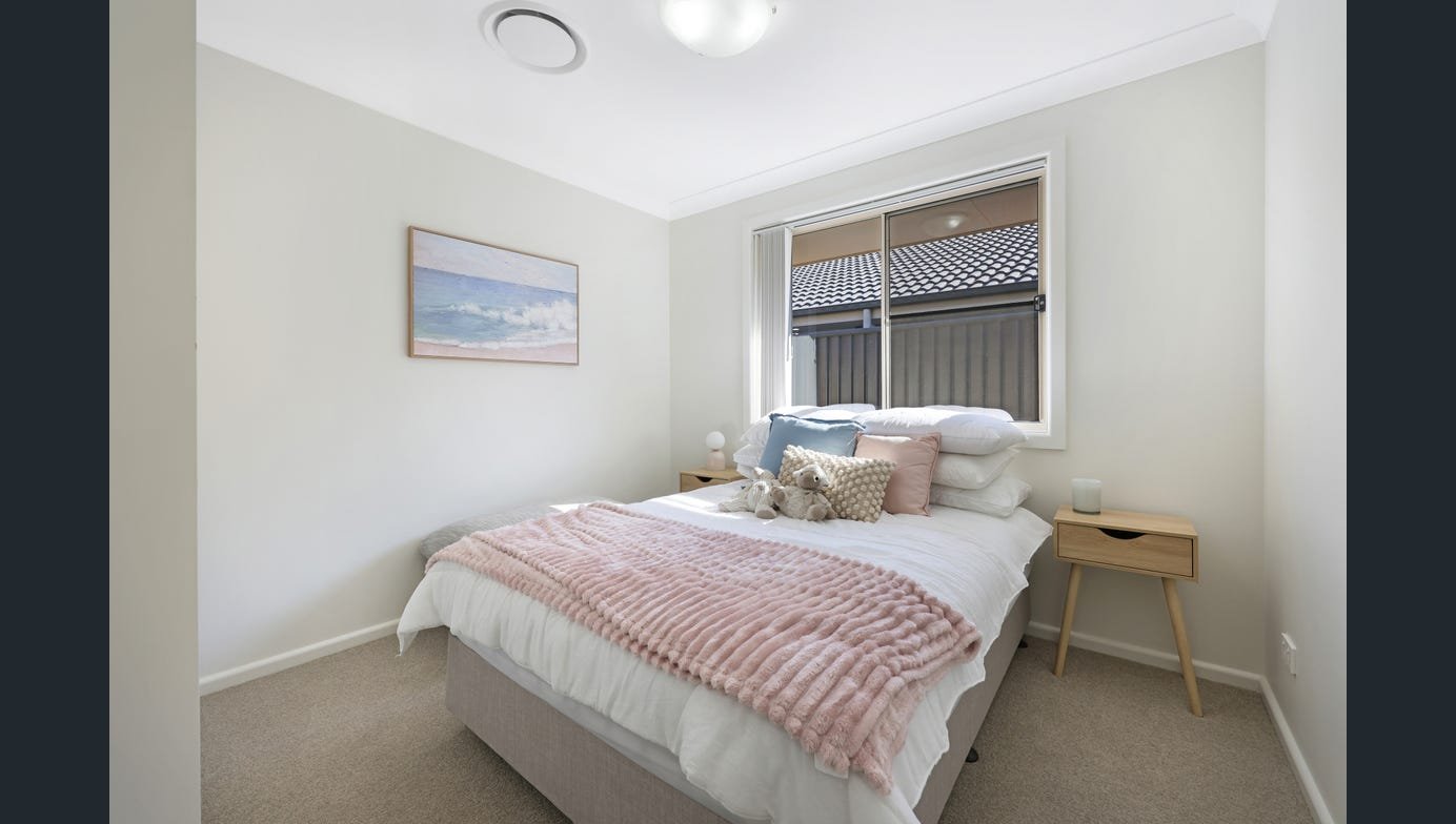 1/5 Francis Avenue NORTH TAMWORTH 9