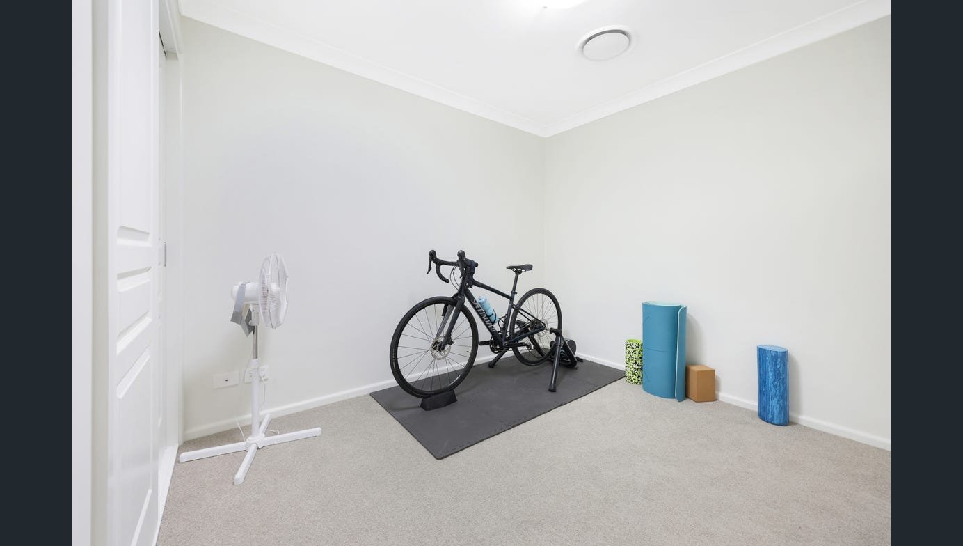 1/5 Francis Avenue NORTH TAMWORTH 10