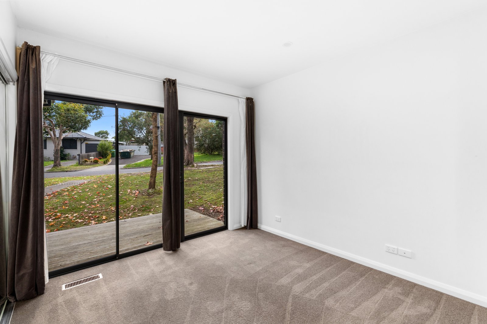 Real Estate and Property in 1/5 Garden Street, Ringwood, VIC