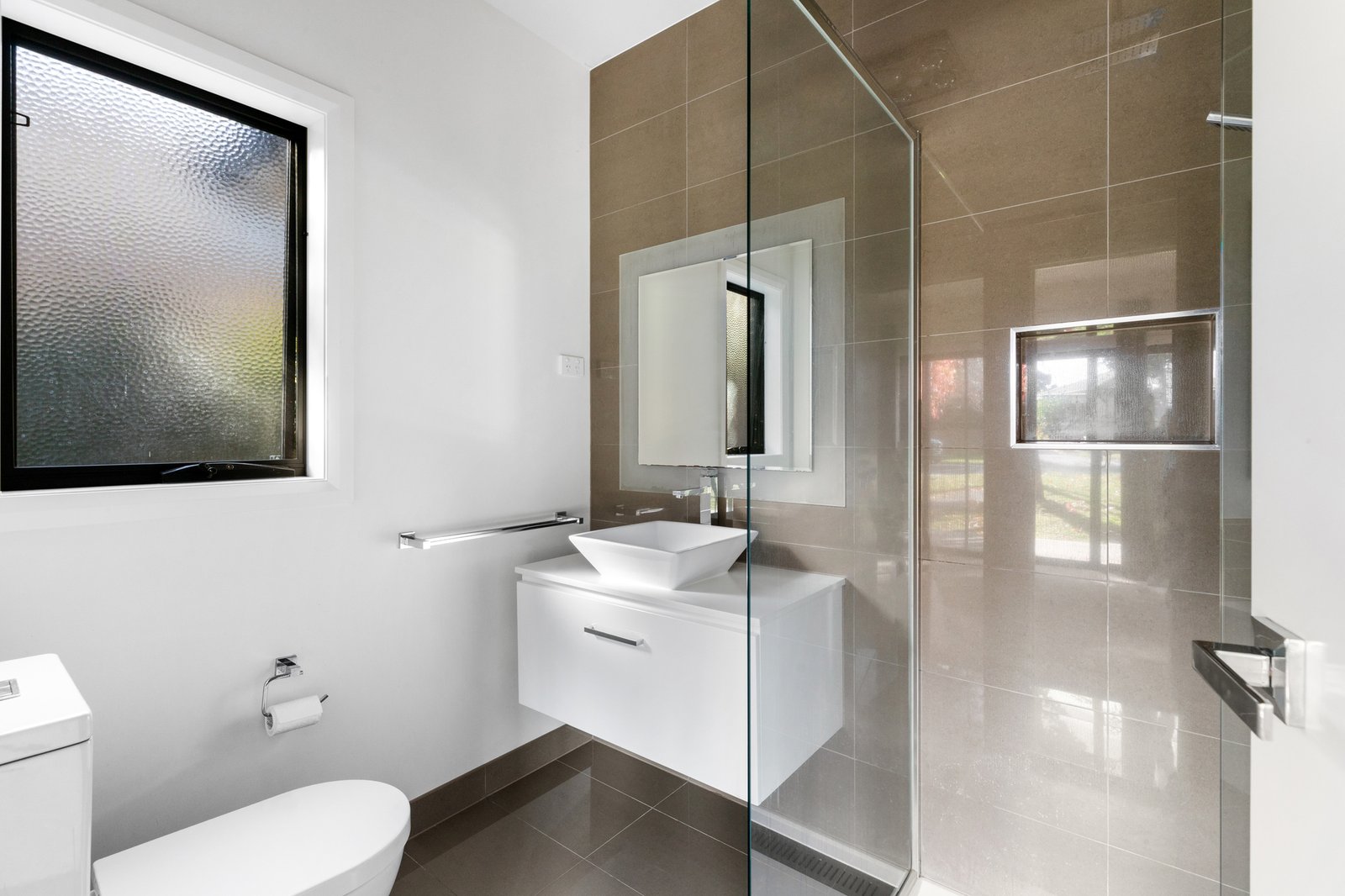 Real Estate and Property in 1/5 Garden Street, Ringwood, VIC