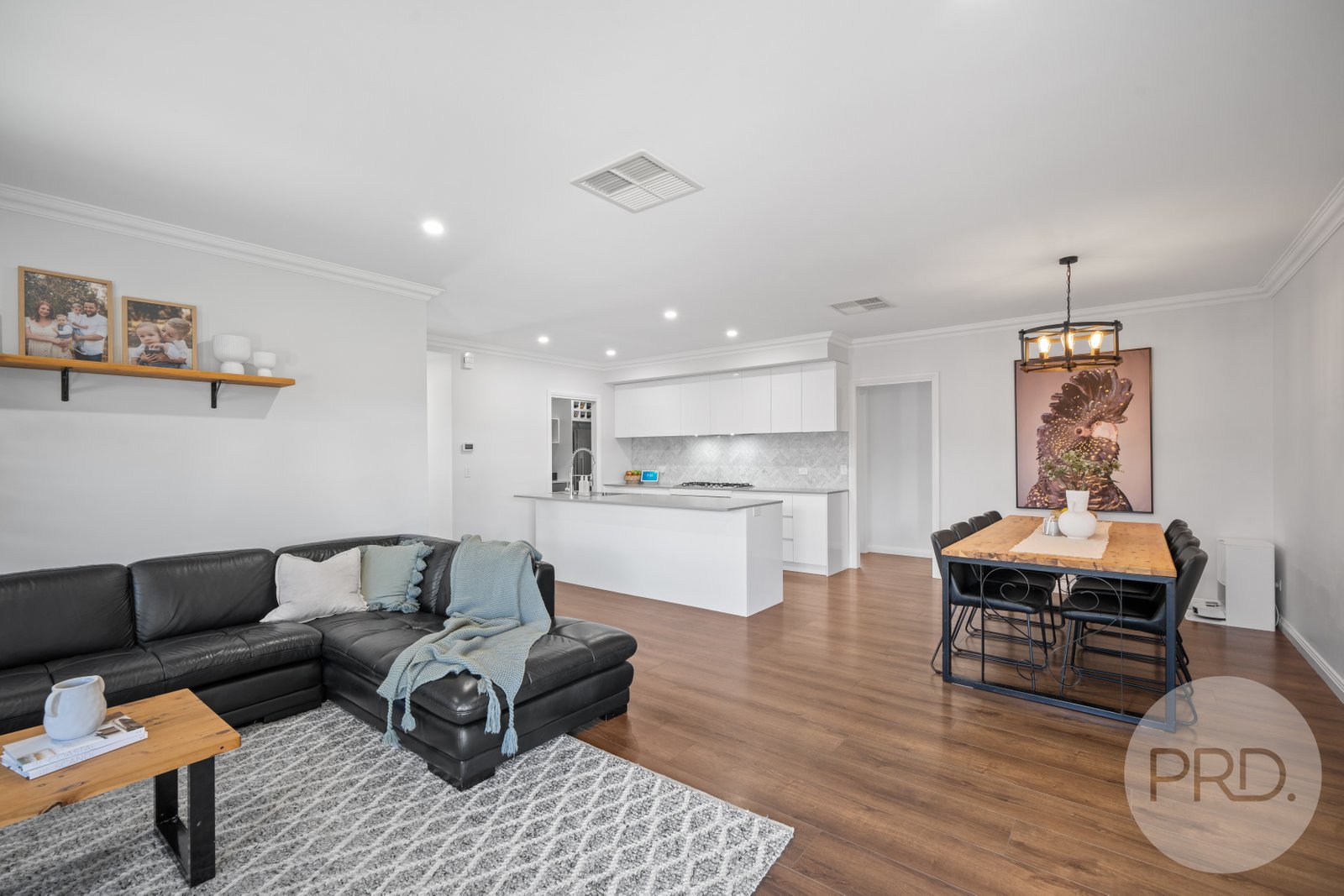 15 Gasnier Loop BOOROOMA 8