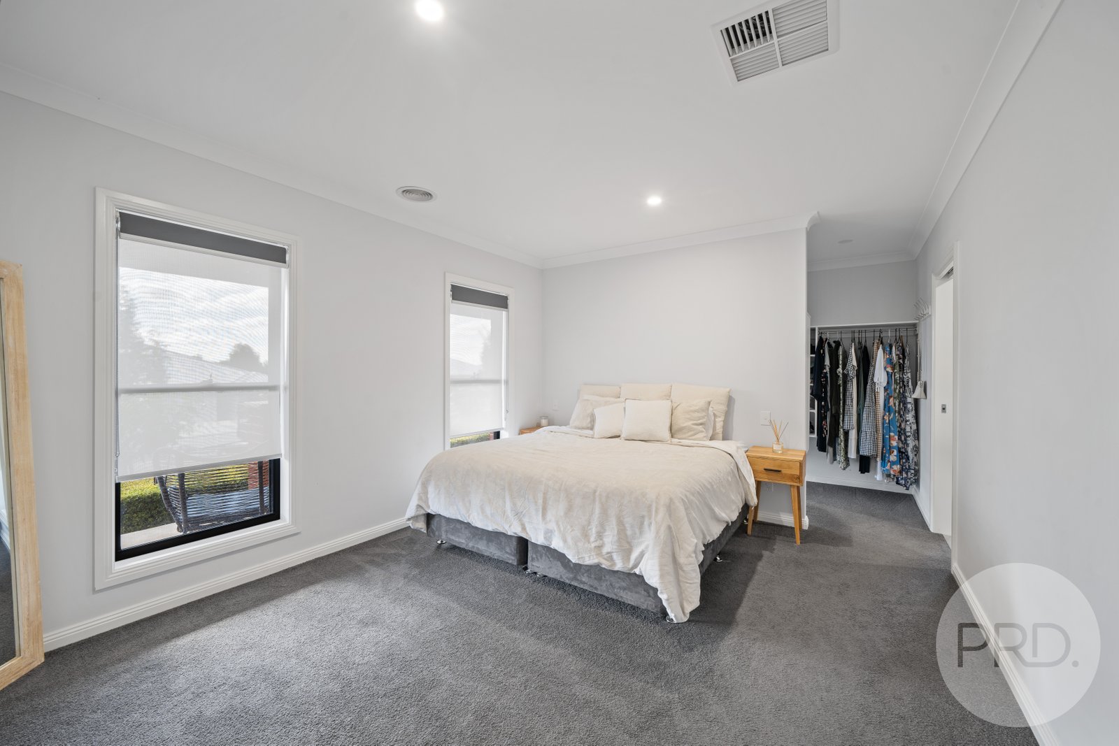 15 Gasnier Loop BOOROOMA 10