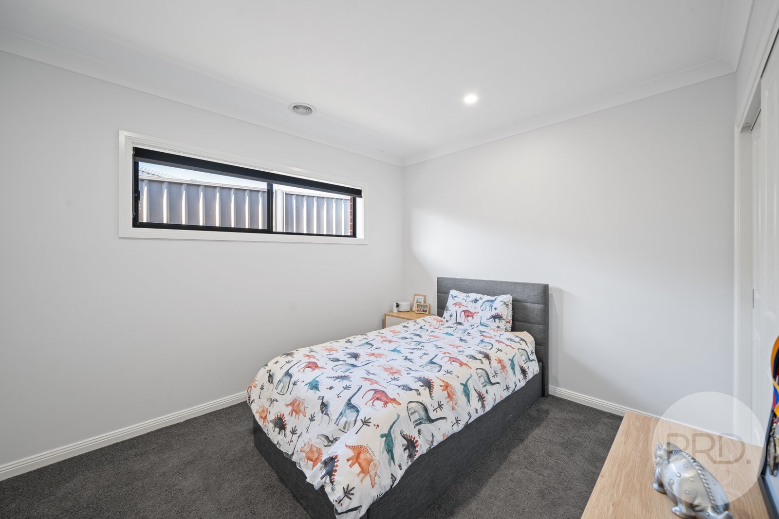 15 Gasnier Loop BOOROOMA 12